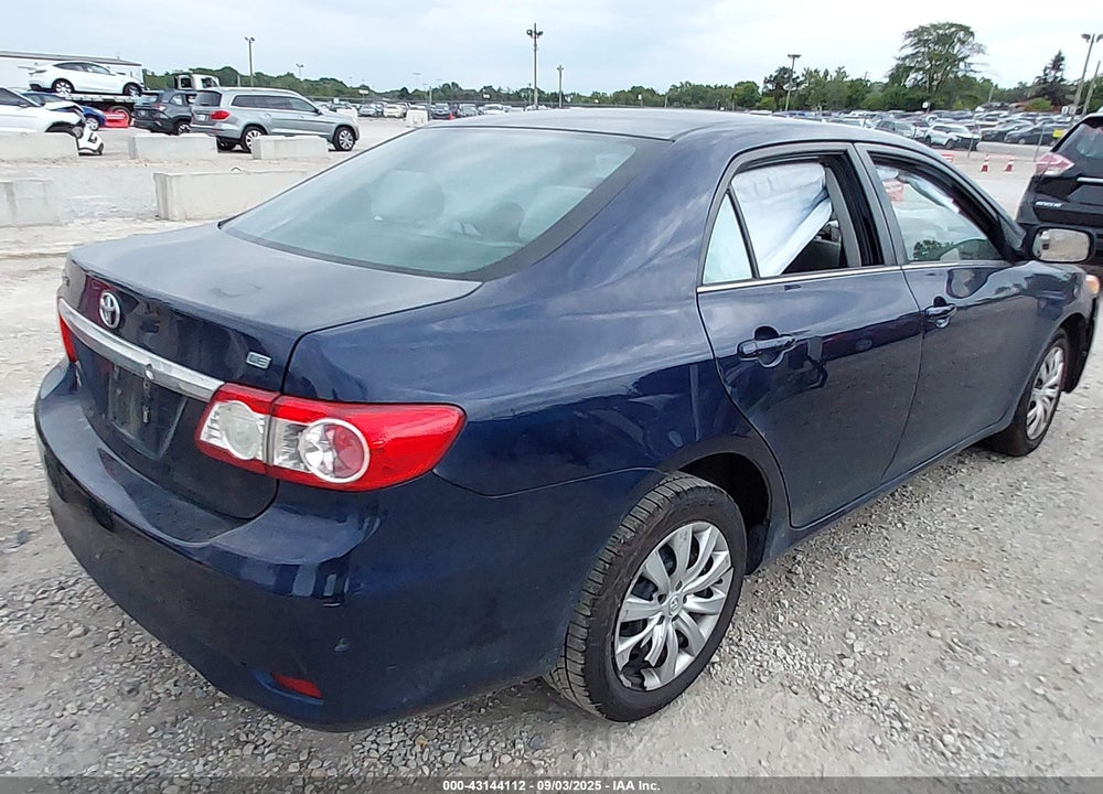 2013 TOYOTA COROLLA VIN: 2T1BU4EE1DC032153