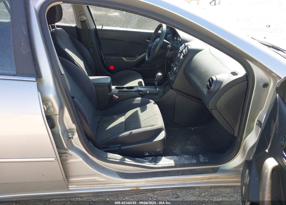 2007 PONTIAC G6 VIN: 1G2ZG58N074160421