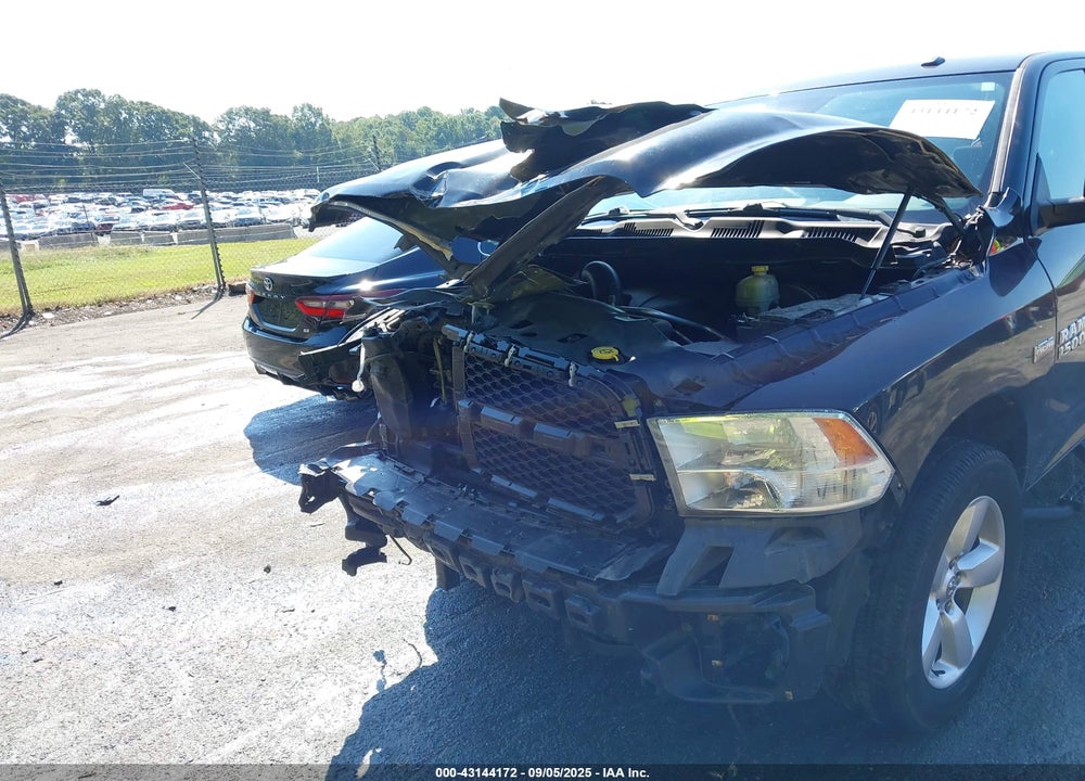 2014 RAM 1500 EXPRESS VIN: 3C6RR7KT0EG285323