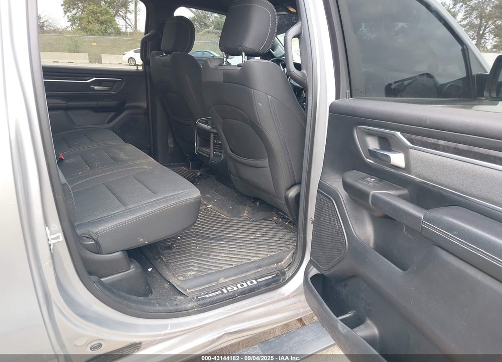 2019 RAM 1500 VIN: 1C6RRFFG6KN674459