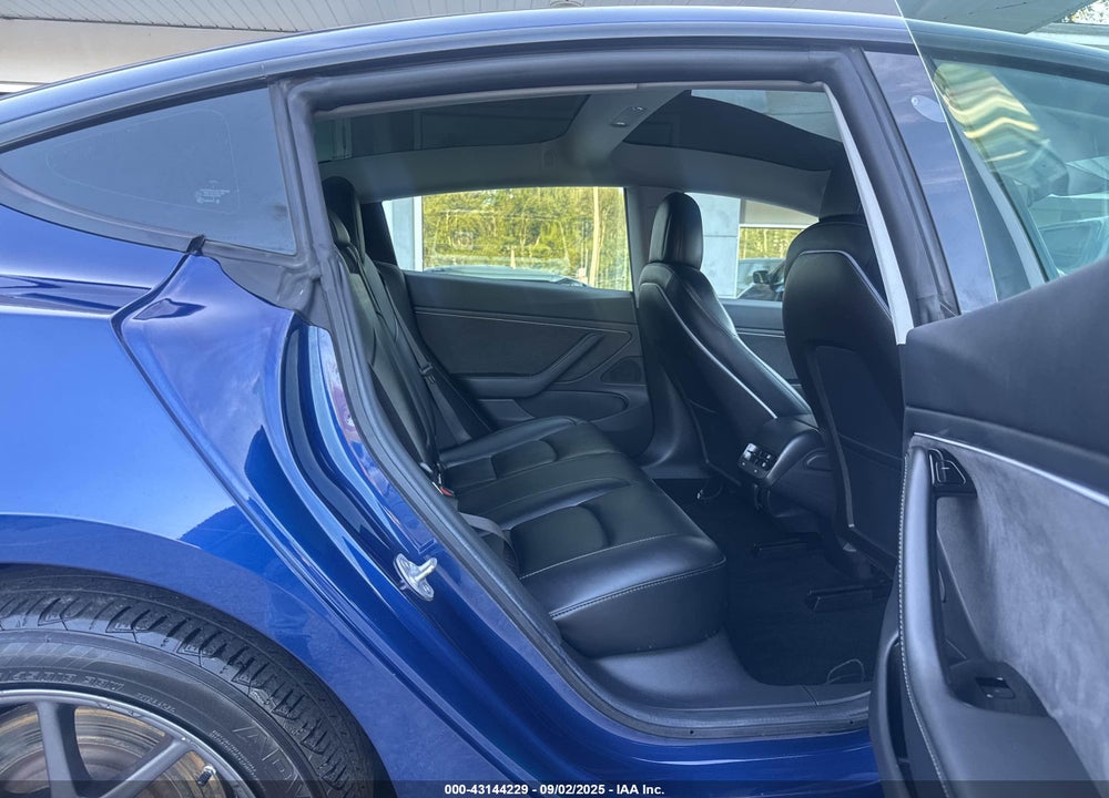 2019 TESLA MODEL 3 VIN: 5YJ3E1EBXKF433019