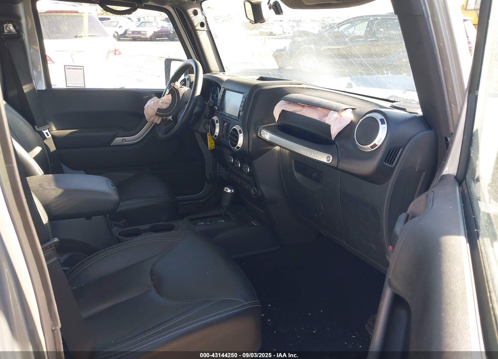 2015 JEEP WRANGLER UNLIMITED VIN: 1C4BJWFG7FL703776