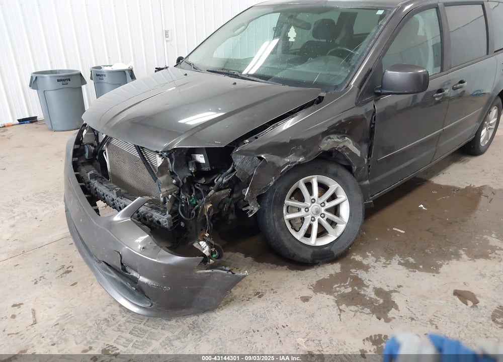 2016 DODGE GRAND CARAVAN VIN: 2C4RDGCG3GR270420