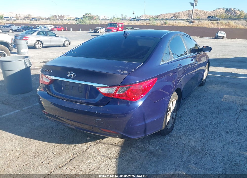 2012 HYUNDAI SONATA VIN: 5NPEB4AC7CH459923