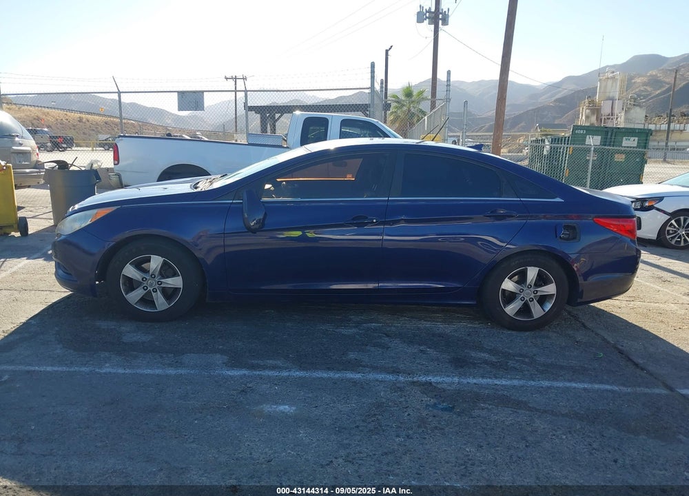 2012 HYUNDAI SONATA VIN: 5NPEB4AC7CH459923