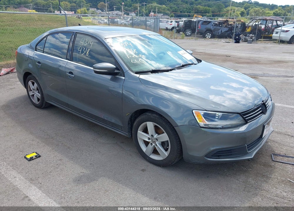 2013 VOLKSWAGEN JETTA 2.0L TDI VIN: 3VWLL7AJ8DM244287