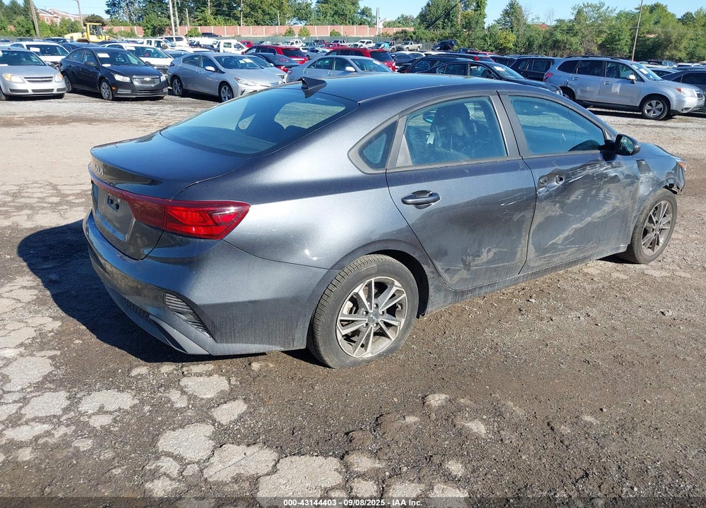 2023 KIA FORTE LXS VIN: 3KPF24AD3PE525763