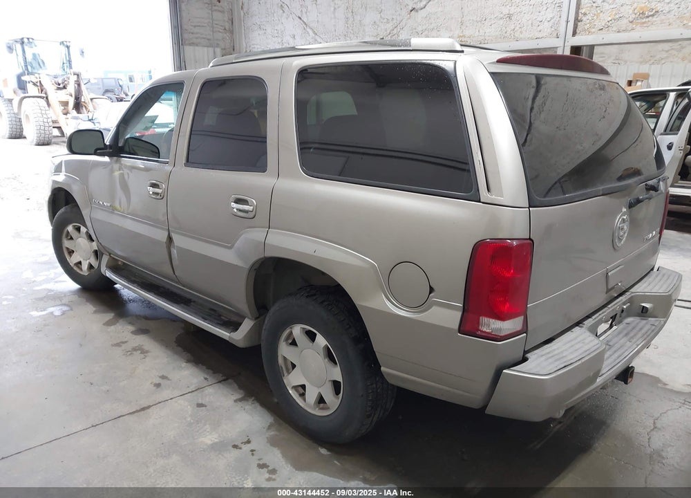2002 CADILLAC ESCALADE STANDARD VIN: 1GYEK63N02R286600