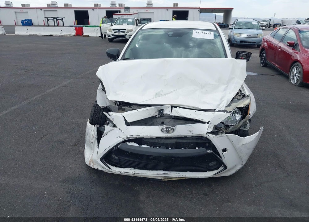 2017 TOYOTA YARIS VIN: 3MYDLBYVXHY161012