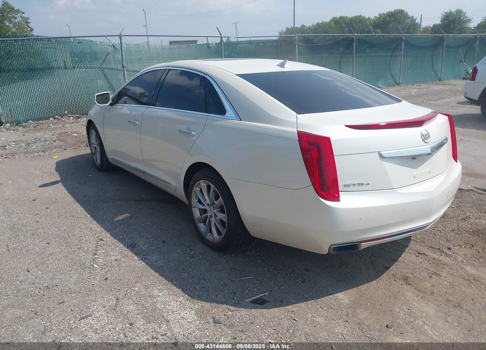 2014 CADILLAC XTS VIN: 2G61R5S33E9225642
