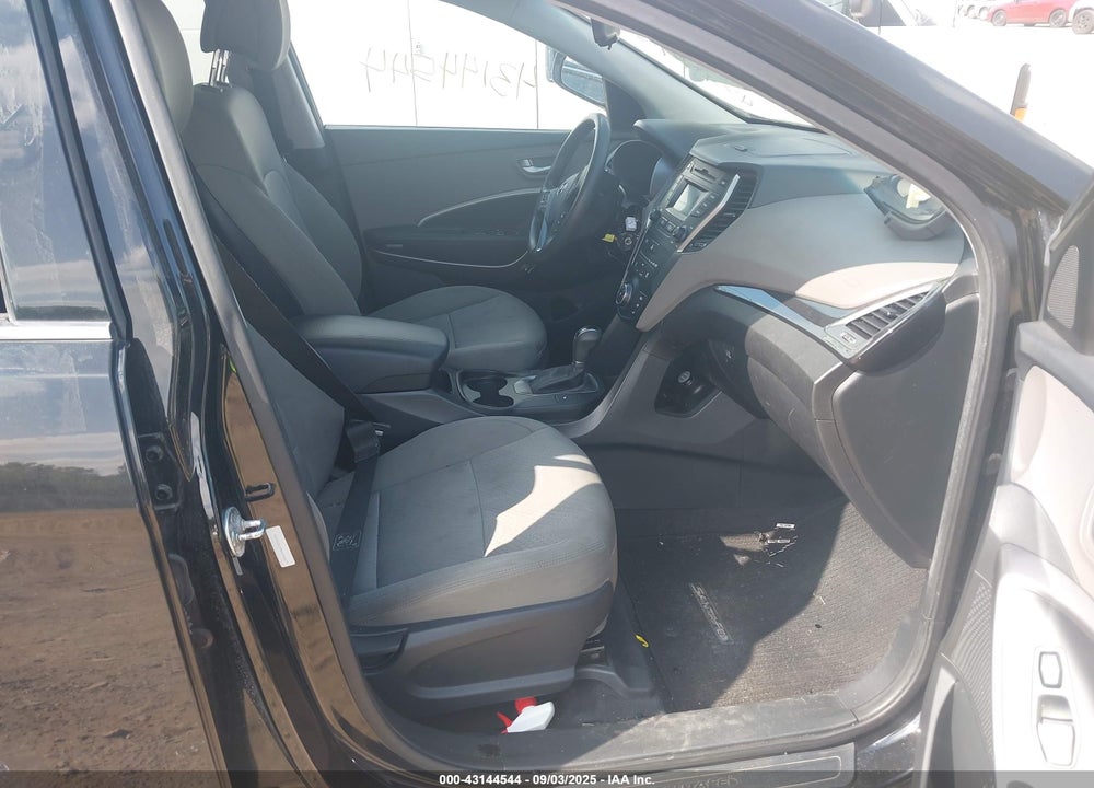 2016 HYUNDAI SANTA FE VIN: 5XYZUDLB9GG336279