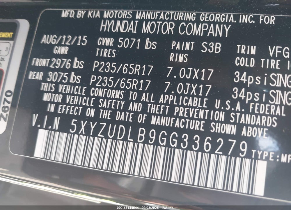 2016 HYUNDAI SANTA FE VIN: 5XYZUDLB9GG336279