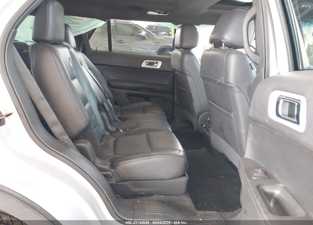 2015 FORD EXPLORER VIN: 1FM5K8F80FGC51303