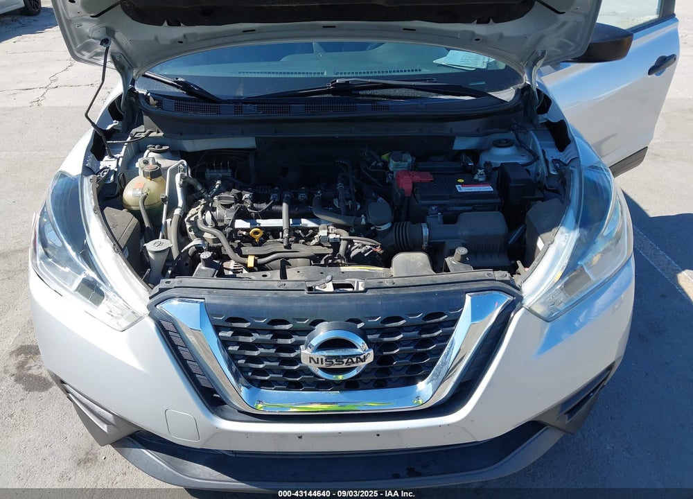 2019 NISSAN KICKS S VIN: 3N1CP5CU3KL548085