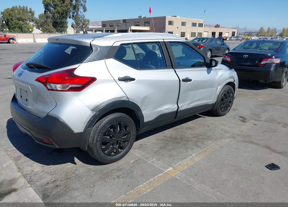 2019 NISSAN KICKS S VIN: 3N1CP5CU3KL548085