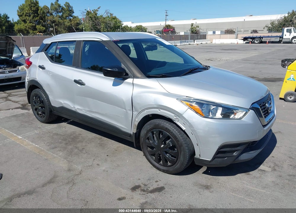2019 NISSAN KICKS S VIN: 3N1CP5CU3KL548085