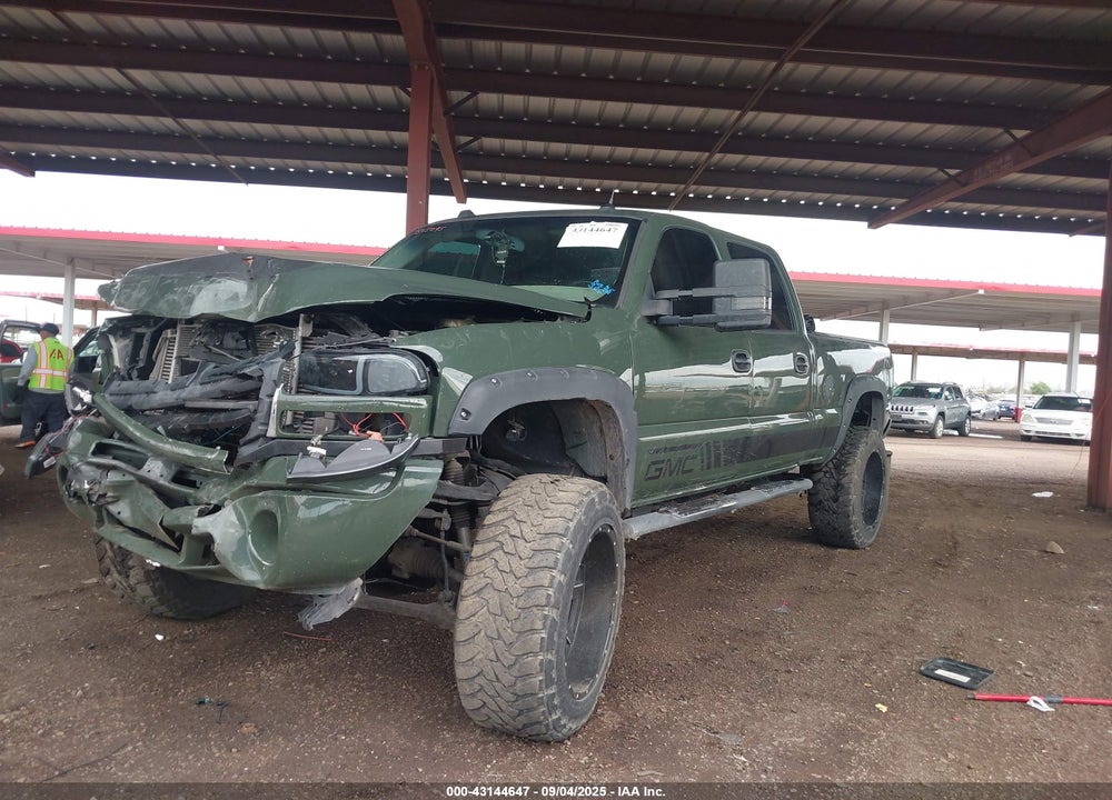 2005 GMC SIERRA 2500HD SLT VIN: 1GTHK23215F886551