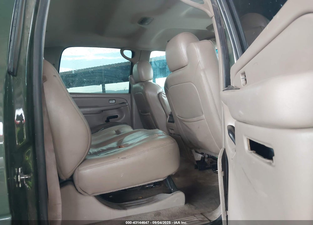 2005 GMC SIERRA 2500HD SLT VIN: 1GTHK23215F886551
