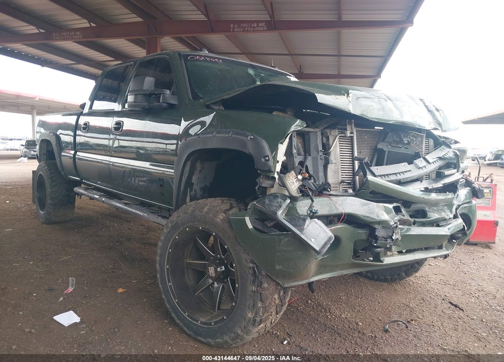 2005 GMC SIERRA 2500HD SLT VIN: 1GTHK23215F886551