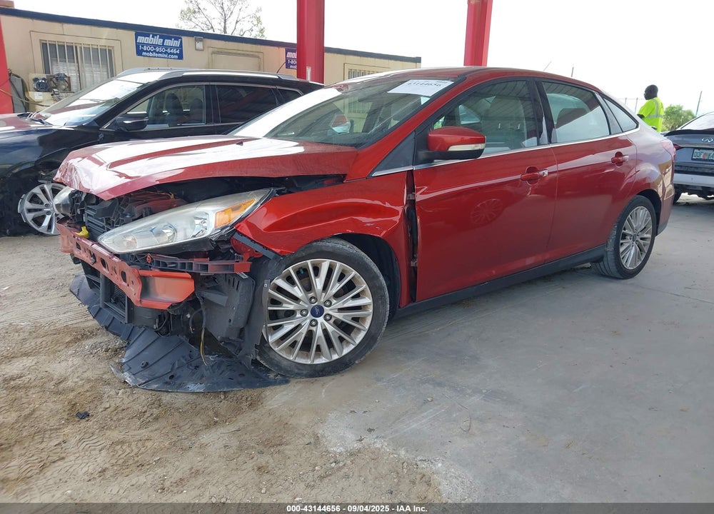 2018 FORD FOCUS VIN: 1FADP3J2XJL294348