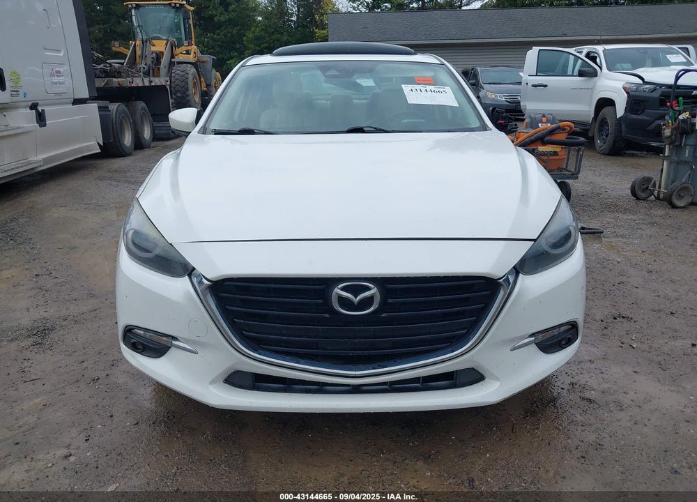 2018 MAZDA 3 GRAND TOURING VIN: 3MZBN1W39JM171908
