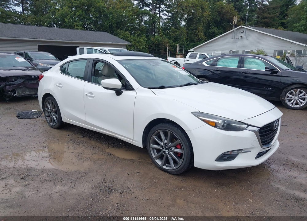 2018 MAZDA 3 GRAND TOURING VIN: 3MZBN1W39JM171908