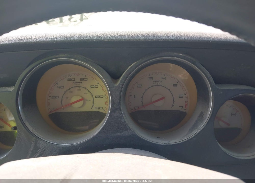 2013 DODGE CHALLENGER SXT VIN: 2C3CDYAG1DH693727