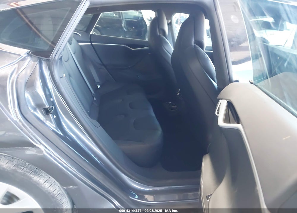 2017 TESLA MODEL S VIN: 5YJSA1E20HF179546