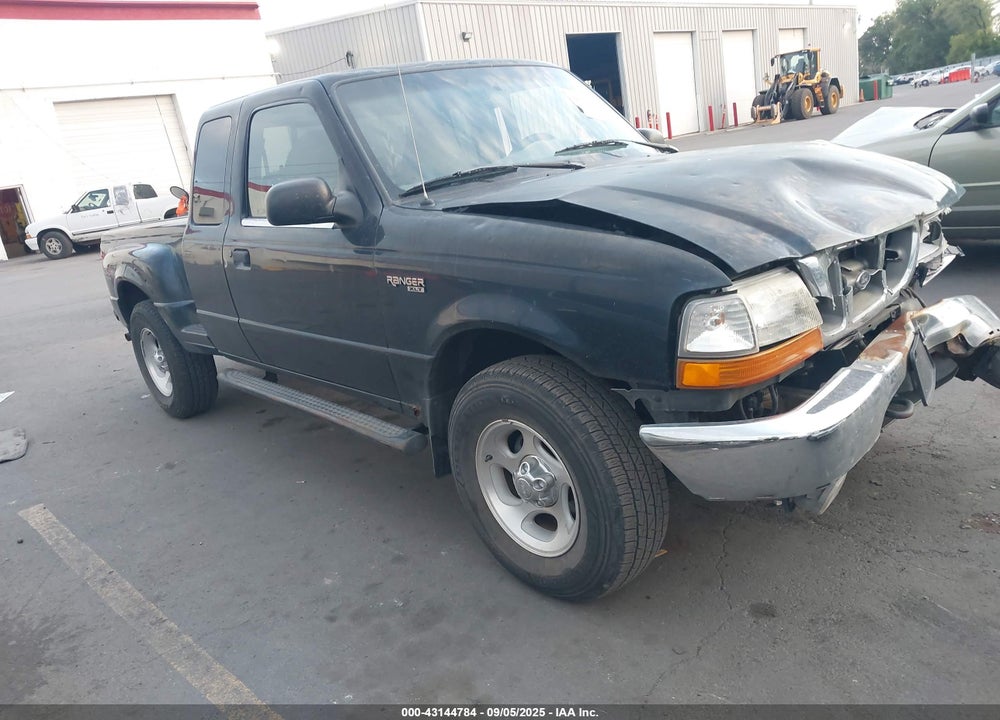 2000 FORD RANGER XLT VIN: 1FTZR15X6YPB43496