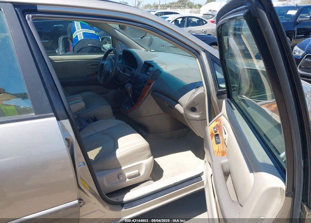 1999 LEXUS RX 300 VIN: JT6HF10U6X0072395