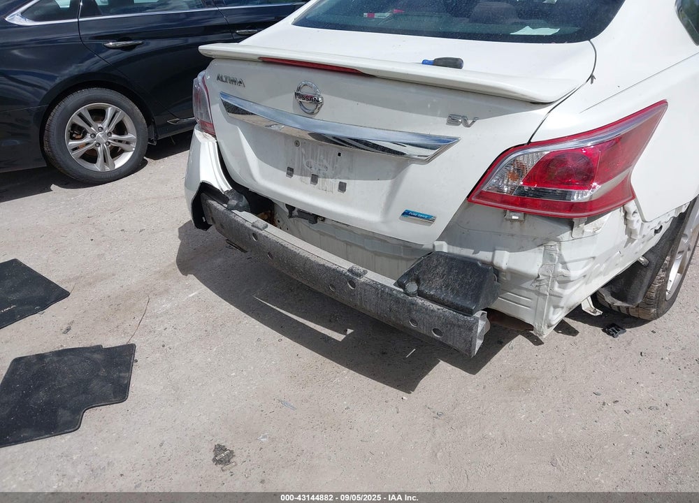 2013 NISSAN ALTIMA VIN: 1N4AL3AP7DC158886