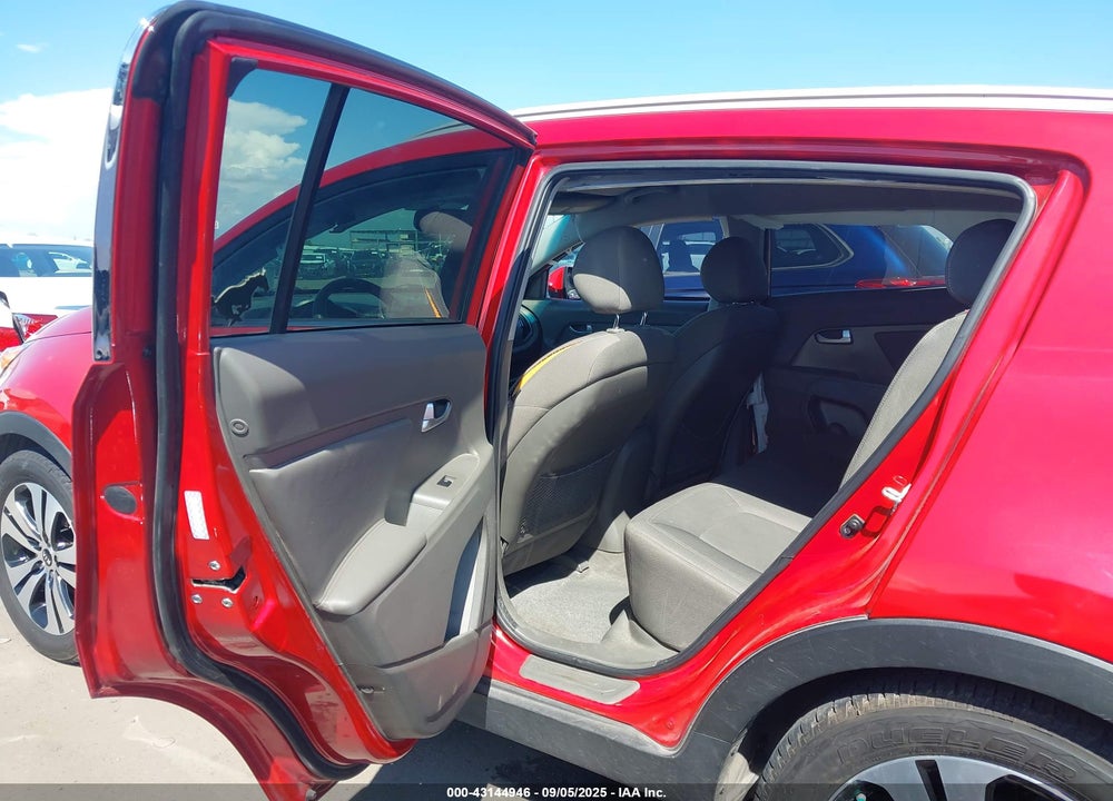 2011 KIA SPORTAGE VIN: KNDPC3A2XB7048767