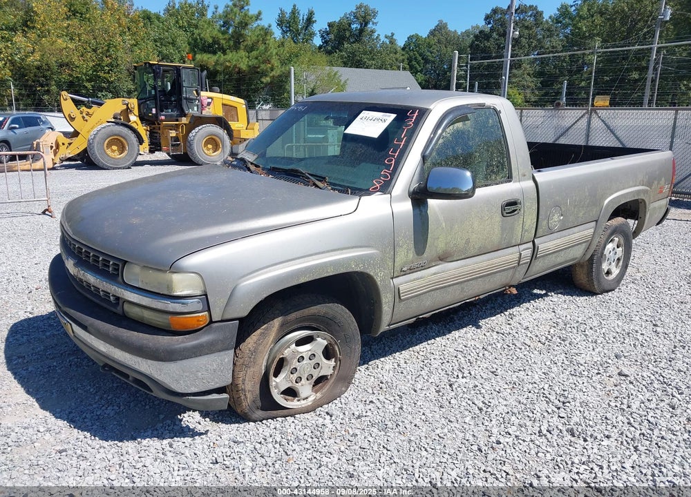 2002 CHEVROLET SILVERADO 1500 LS VIN: 1GCEK14T52Z230125