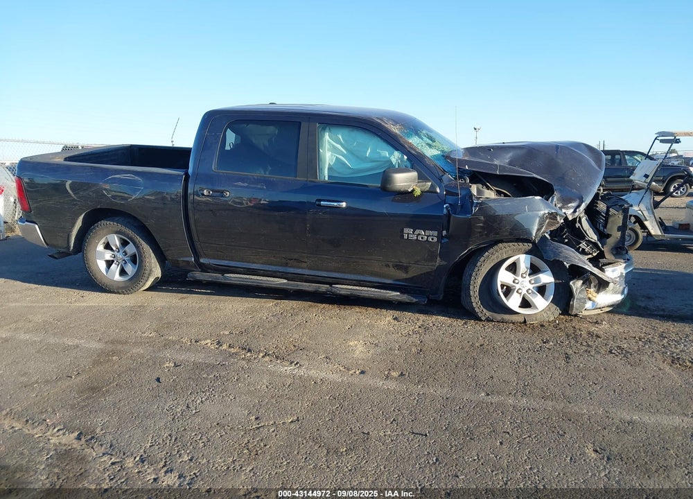 2018 RAM 1500 SLT 4X4 5'7 BOX VIN: 1C6RR7LGXJS250597