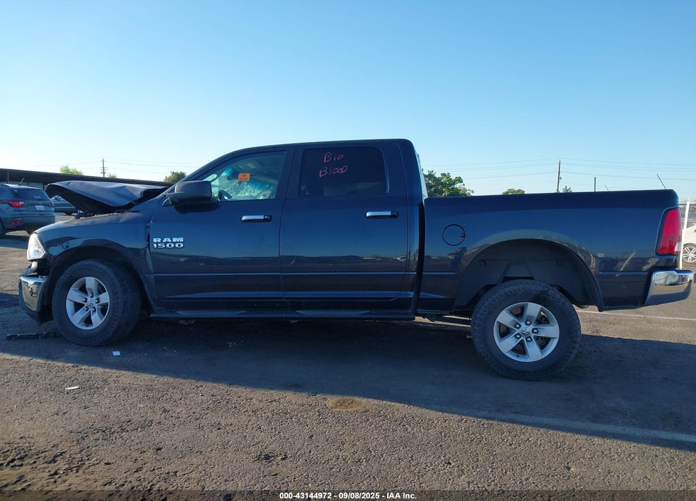 2018 RAM 1500 SLT 4X4 5'7 BOX VIN: 1C6RR7LGXJS250597