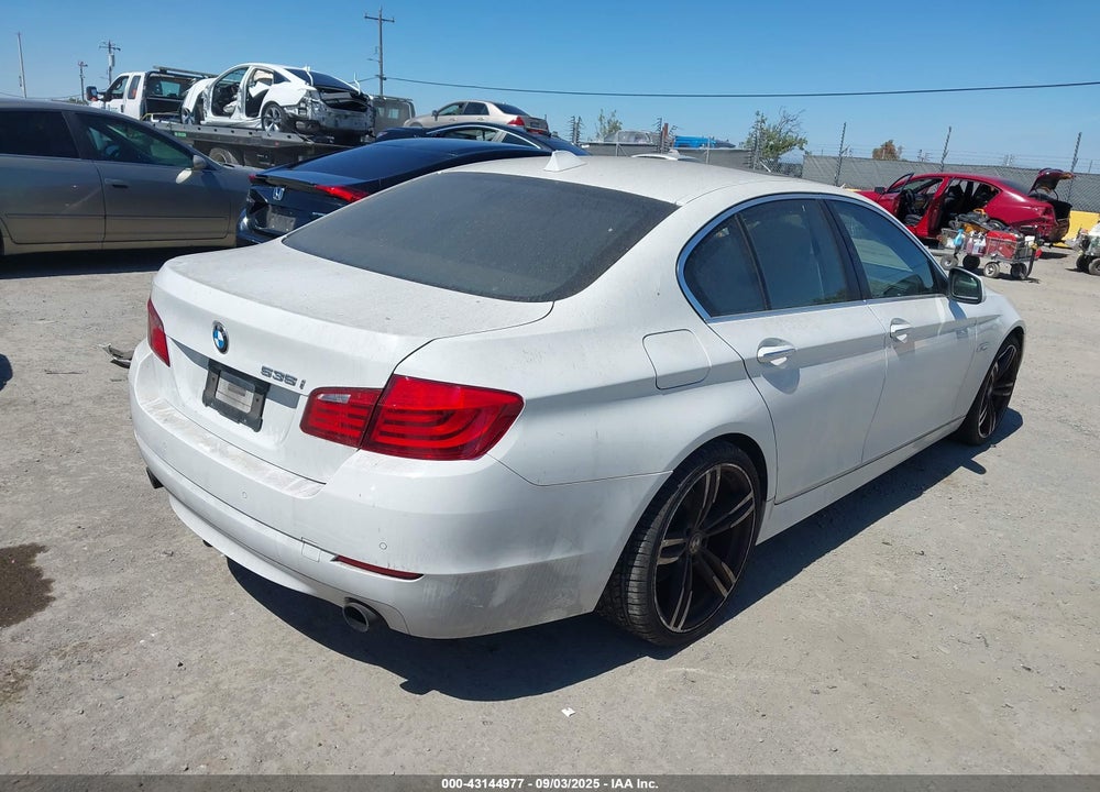 2011 BMW 5 SERIES VIN: WBAFR7C59BC266616