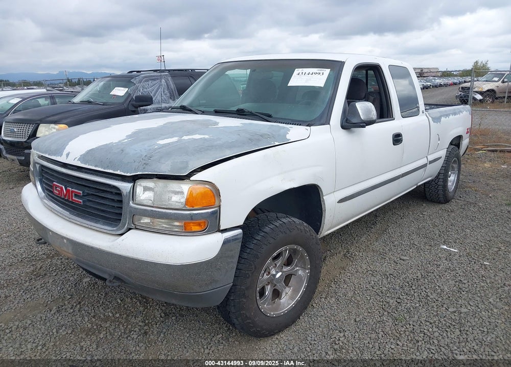 1999 GMC SIERRA 1500 SLE VIN: 2GTEK19T4X1528593