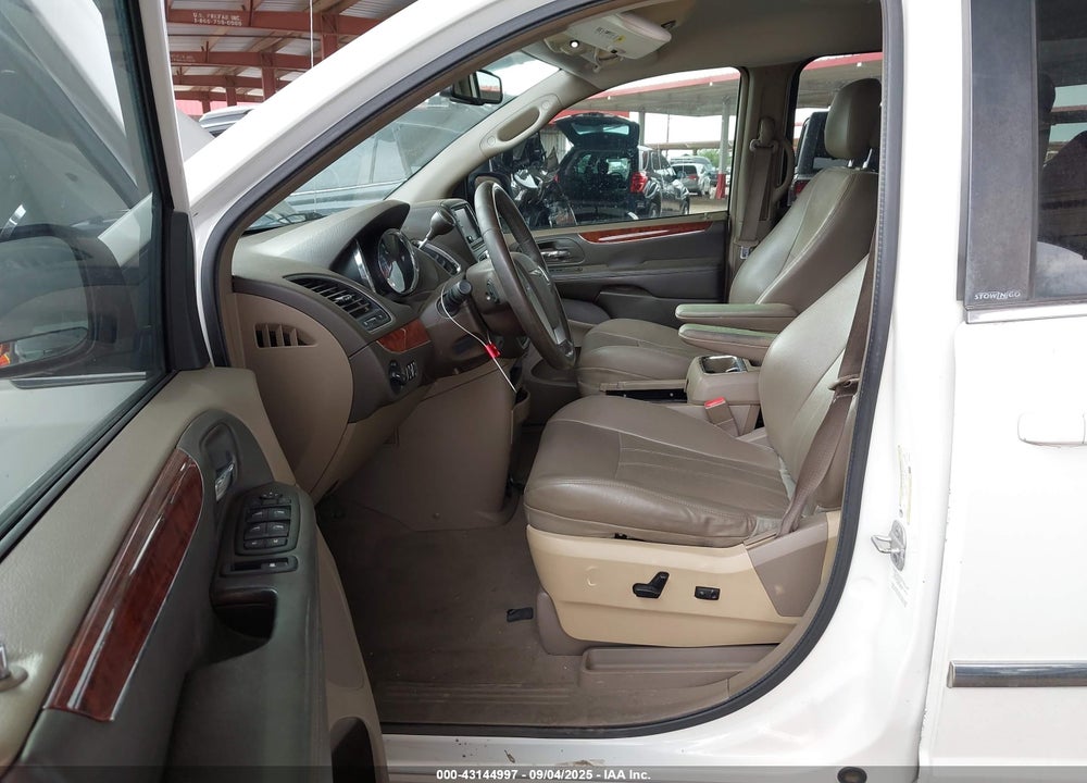 2012 CHRYSLER TOWN & COUNTRY TOURING VIN: 2C4RC1BG1CR306732