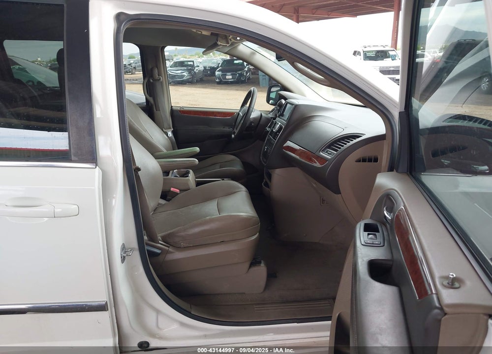 2012 CHRYSLER TOWN & COUNTRY TOURING VIN: 2C4RC1BG1CR306732