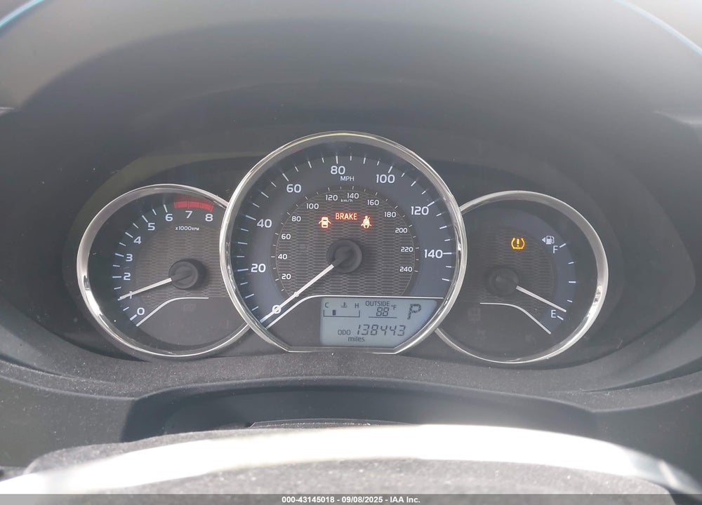 2015 TOYOTA COROLLA VIN: 2T1BURHE9FC304282