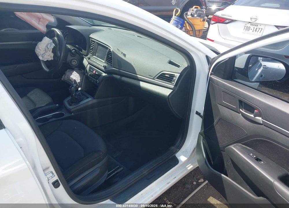 2018 HYUNDAI ELANTRA SEL VIN: 5NPD84LF7JH367113