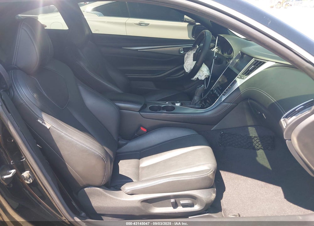 2017 INFINITI Q60 VIN: JN1CV7ELXHM320749