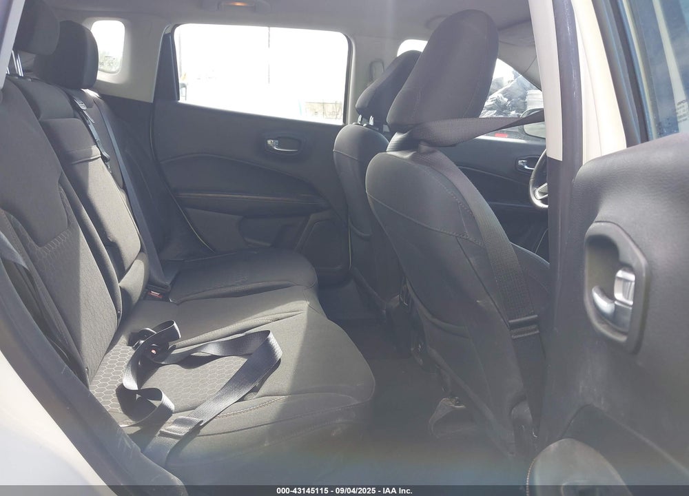 2018 JEEP COMPASS VIN: 3C4NJCABXJT263377