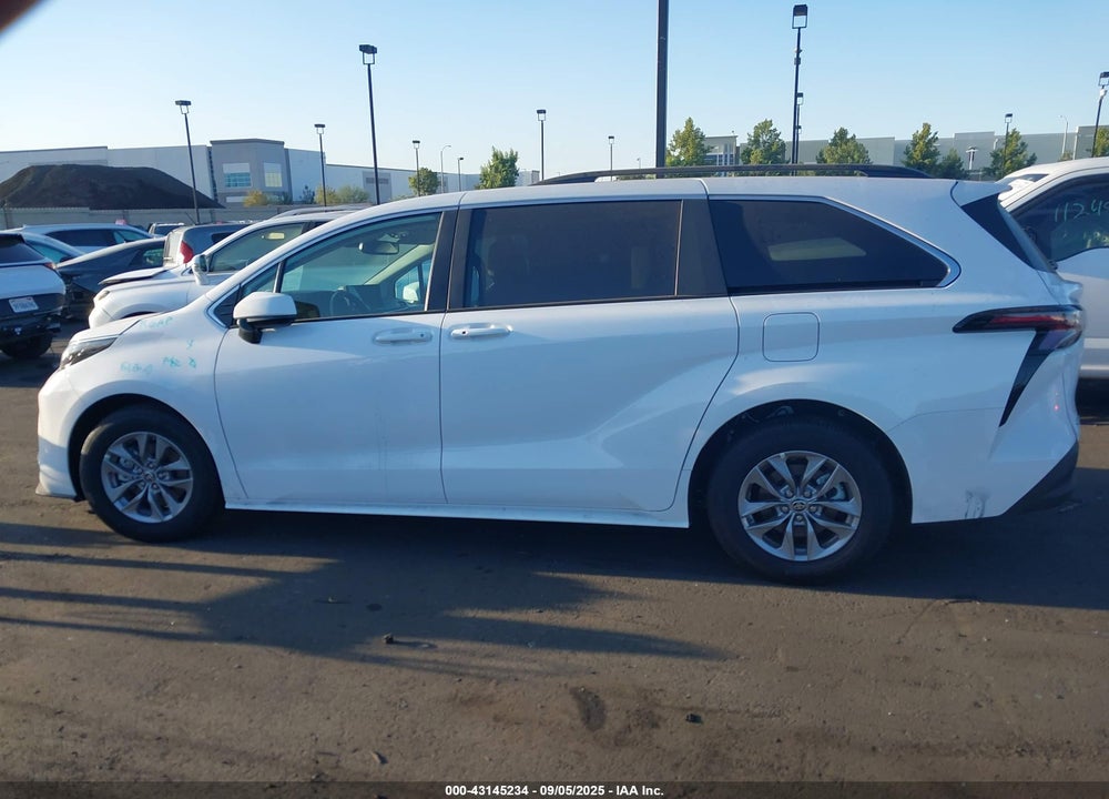 2025 TOYOTA SIENNA VIN: 5TDBRKEC9SS262239