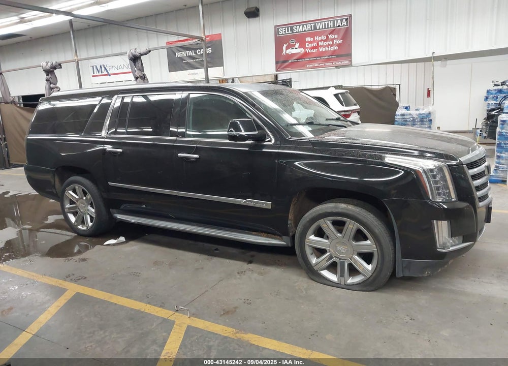 2015 CADILLAC ESCALADE ESV VIN: 1GYS3SKJ7FR703160
