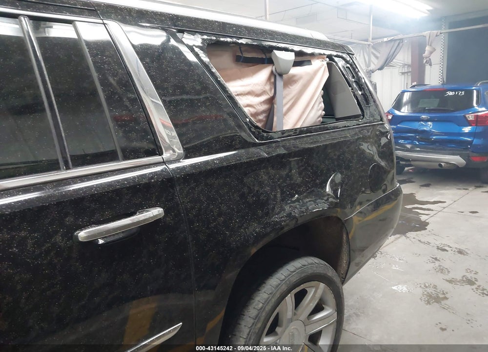2015 CADILLAC ESCALADE ESV VIN: 1GYS3SKJ7FR703160