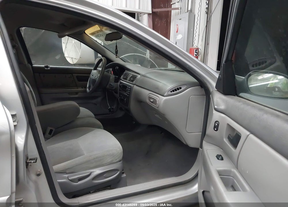 2003 FORD TAURUS SES VIN: 1FAFP55293G237455