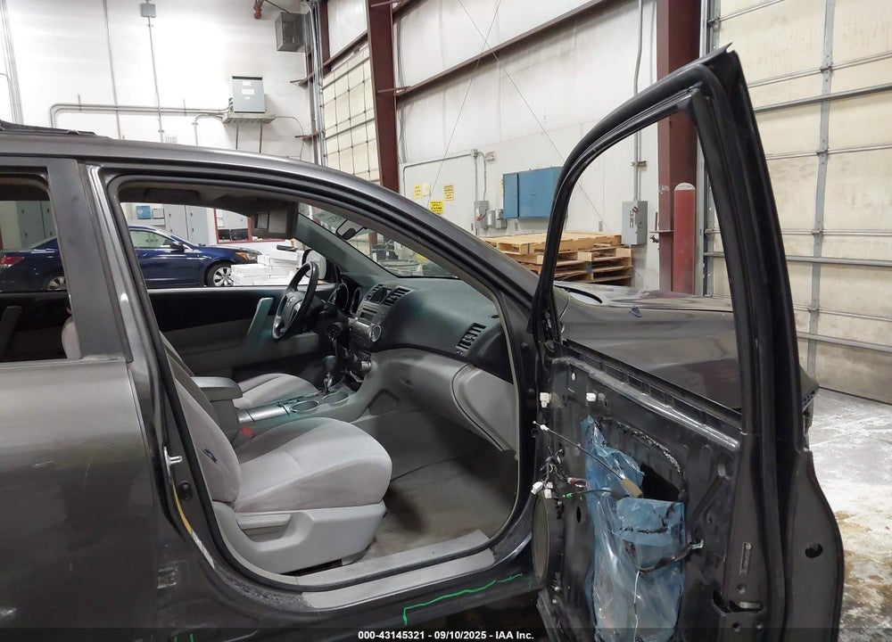 2008 TOYOTA HIGHLANDER VIN: JTEES41A982013467