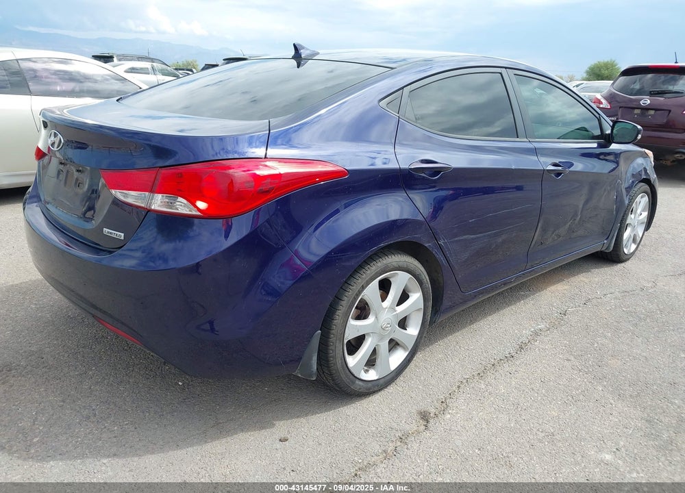 2013 HYUNDAI ELANTRA VIN: 5NPDH4AE0DH276635