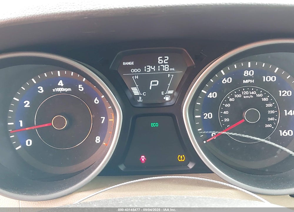 2013 HYUNDAI ELANTRA VIN: 5NPDH4AE0DH276635